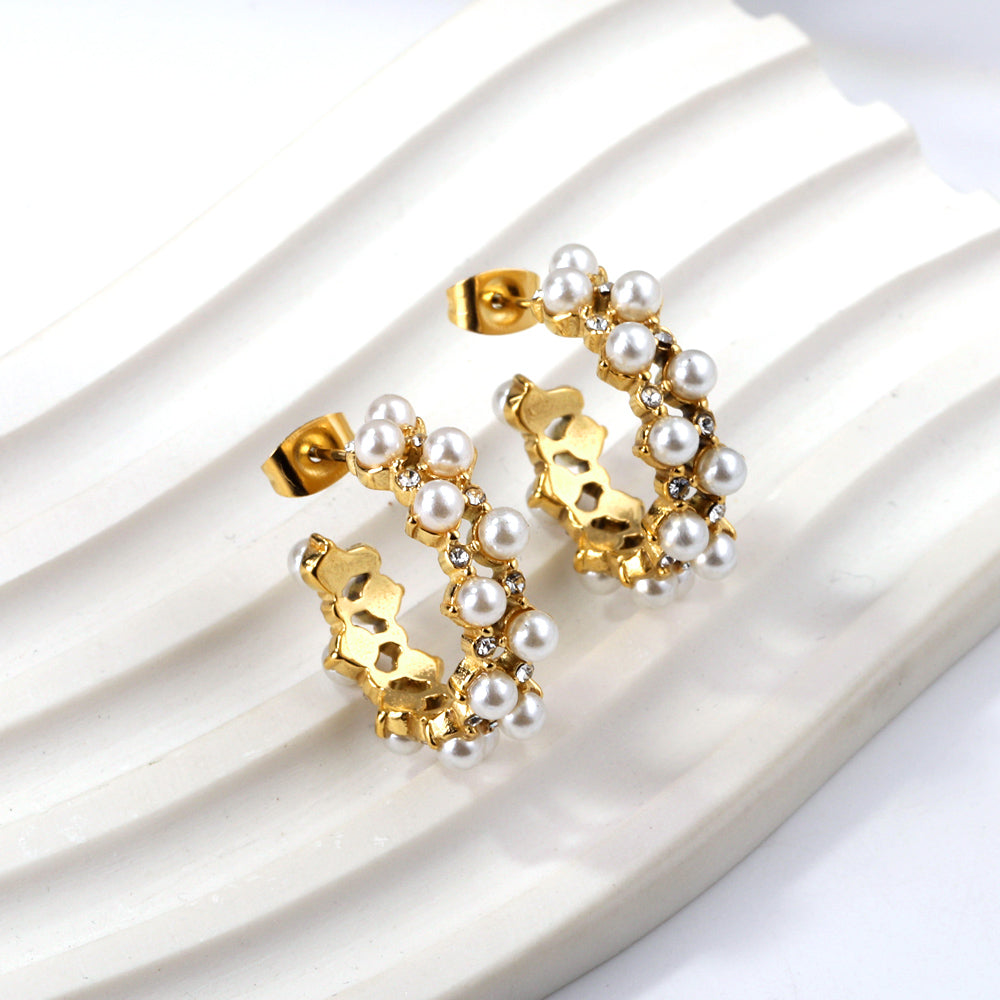 Joy Pearl Earrings